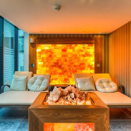 Alpenhotel & *** 3* Seefeld in Tirol